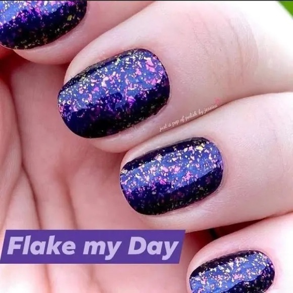 5/$50 Color Street Flake My Day Nail Strips Eggplant Purple - Picture 1 of 11